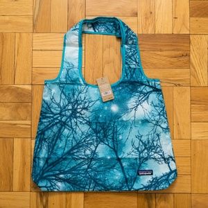 New Patagonia Shopper Tote Bag Upcycled Packable Foldable with Tags